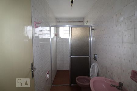 Banheiro social de apartamento para alugar com 1 quarto, 60m² em Boa Vista, São Caetano do Sul