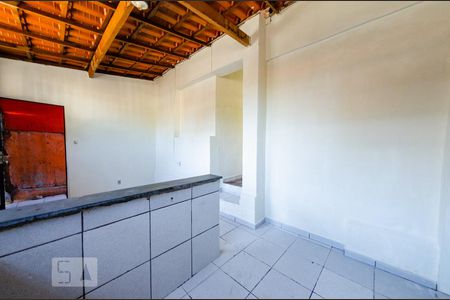 Cozinha de casa para alugar com 3 quartos, 40m² em Carlos Prates, Belo Horizonte