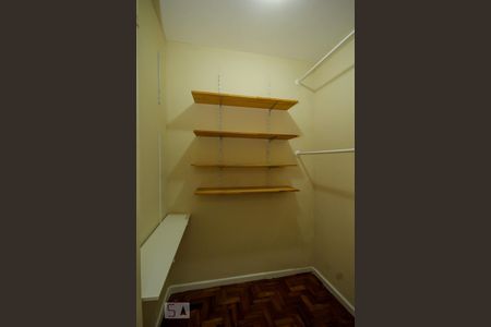 Apartamento para alugar com 68m², 3 quartos e 1 vaga Apartamento para alugar com 68m², 3 quartos e 1 vagaQuarto ExTRA Reversível