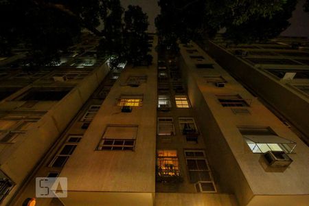 Apartamento para alugar com 68m², 3 quartos e 1 vaga Apartamento para alugar com 68m², 3 quartos e 1 vagaFachada