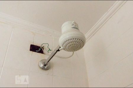 Apartamento para alugar com 50m², 1 quarto e 1 vaga Apartamento para alugar com 50m², 1 quarto e 1 vagaChuveiro