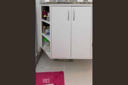 Apartamento à venda com 97m², 3 quartos e 2 vagasBanheiro da suíte