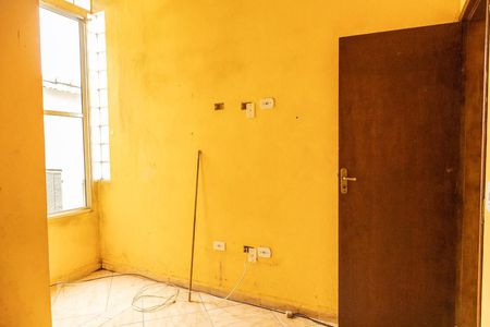 Casa à venda com 300m², 3 quartos e 3 vagasSobrado Fundos - Suíte 2