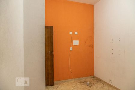 Casa à venda com 300m², 3 quartos e 3 vagasSobrado Fundos - Suíte 1