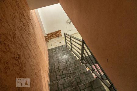 Casa à venda com 300m², 3 quartos e 3 vagasSobrado Fundos - Escada