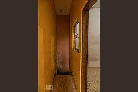 Casa à venda com 300m², 3 quartos e 3 vagasSobrado Fundos - Corredor