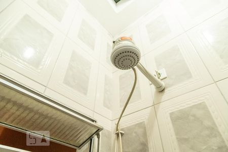 Casa à venda com 300m², 3 quartos e 3 vagasSobrado Fundos - Banheiro da Suíte 1