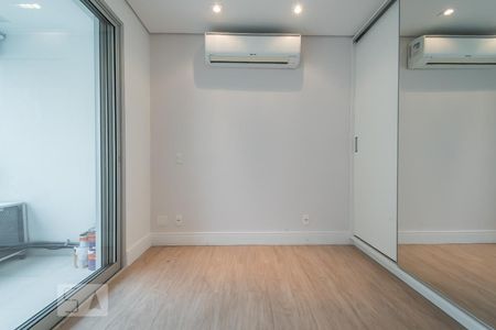 Quarto de kitnet/studio para alugar com 1 quarto, 38m² em Brooklin Paulista, São Paulo