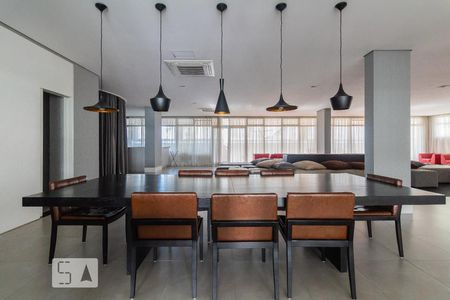 Studio à venda com 38m², 1 quarto e 1 vagaSalão de Festas - Condomínio