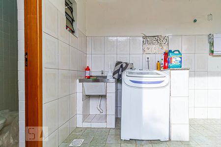 Casa à venda com 600m², 3 quartos e 4 vagasLavanderia