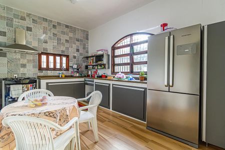 Casa à venda com 600m², 3 quartos e 4 vagasCozinha