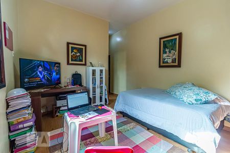 Casa à venda com 600m², 3 quartos e 4 vagasQuarto 3 - Suíte