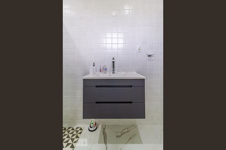 Casa à venda com 600m², 3 quartos e 4 vagasBanheiro Social