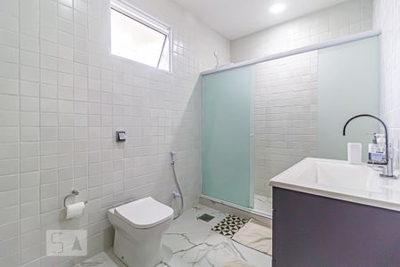 Casa à venda com 600m², 3 quartos e 4 vagasBanheiro Social