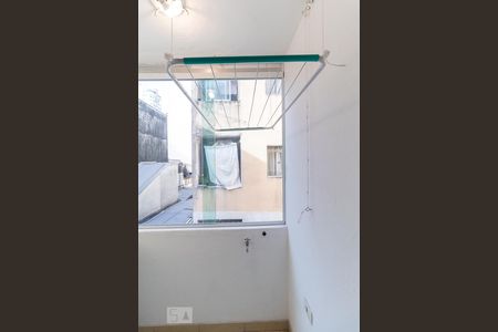 Apartamento à venda com 52m², 1 quarto e sem vaga Apartamento à venda com 52m², 1 quarto e sem vagaÁrea de serviço