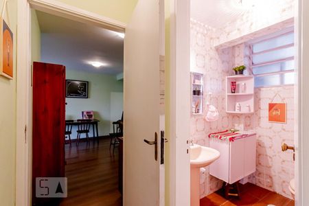 Apartamento à venda com 70m², 2 quartos e sem vagaCorredor