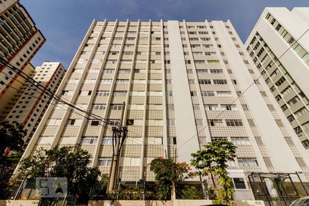 Apartamento à venda com 70m², 2 quartos e sem vagaFachada