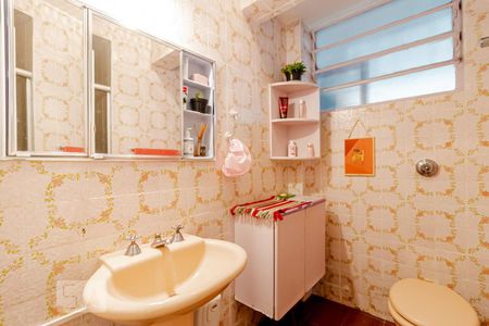 Apartamento à venda com 70m², 2 quartos e sem vagaBanheiro