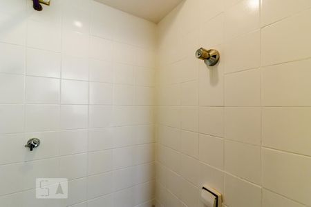 Apartamento à venda com 70m², 2 quartos e sem vagaBanheiro de Serviço