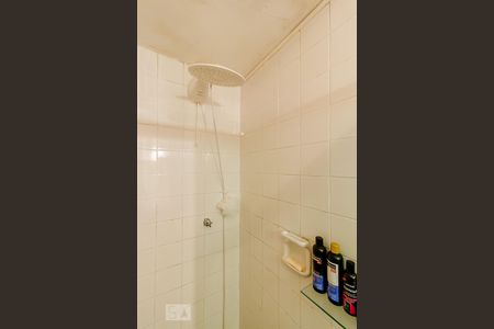 Apartamento à venda com 70m², 2 quartos e sem vagaBanheiro