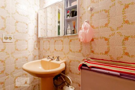 Apartamento à venda com 70m², 2 quartos e sem vagaBanheiro