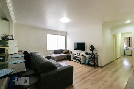 Sala de apartamento à venda com 3 quartos, 105m² em Moema, São Paulo