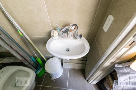 Apartamento à venda com 105m², 3 quartos e 1 vaga Apartamento à venda com 105m², 3 quartos e 1 vagaBanheiro de Serviço - Torneira