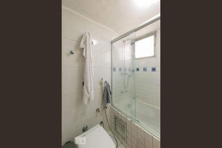 Apartamento à venda com 105m², 3 quartos e 1 vaga Apartamento à venda com 105m², 3 quartos e 1 vagaBanheiro