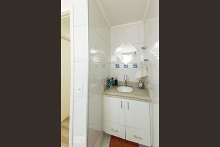 Apartamento à venda com 105m², 3 quartos e 1 vaga Apartamento à venda com 105m², 3 quartos e 1 vagaBanheiro