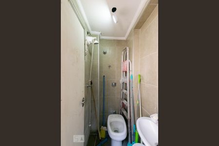 Apartamento à venda com 105m², 3 quartos e 1 vaga Apartamento à venda com 105m², 3 quartos e 1 vagaBanheiro de Serviço