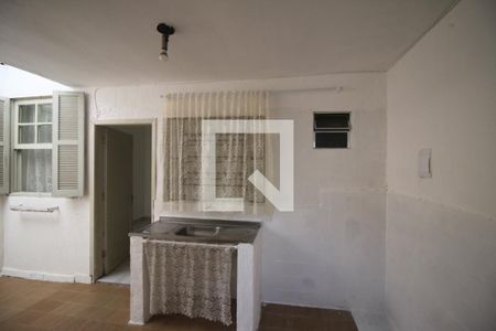 Sala/ cozinha de kitnet/studio para alugar com 1 quarto, 39m² em Vila Arriete, São Paulo