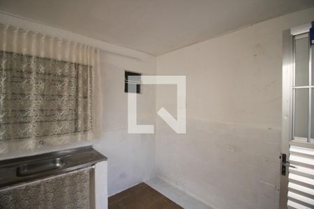 Sala/ cozinha de kitnet/studio para alugar com 1 quarto, 39m² em Vila Arriete, São Paulo