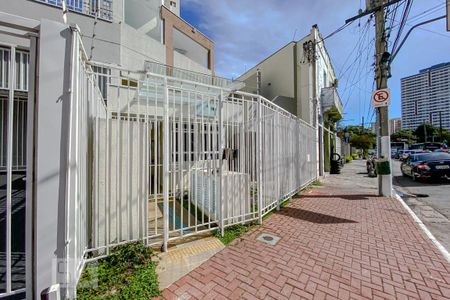 Apartamento à venda com 52m², 2 quartos e 1 vagaFachada