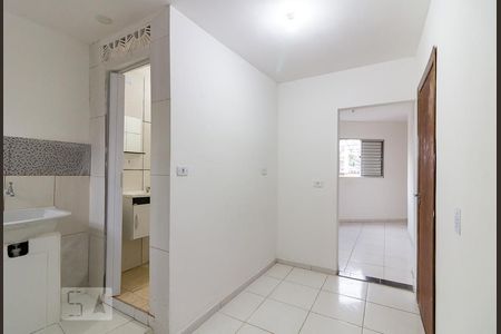 Cozinha de casa para alugar com 1 quarto, 35m² em Jardim Dourado, Guarulhos