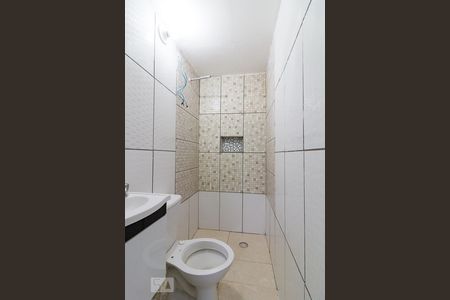 Banheiro de casa para alugar com 1 quarto, 35m² em Jardim Dourado, Guarulhos