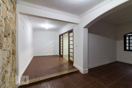 Sala ou quarto de casa para alugar com 1 quarto, 75m² em Jardim Dourado, Guarulhos