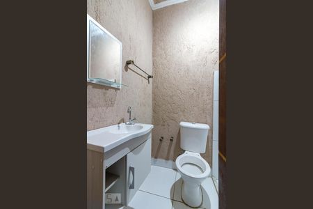 Banheiro de casa para alugar com 1 quarto, 75m² em Jardim Dourado, Guarulhos