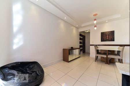 Apartamento à venda com 69m², 3 quartos e 1 vagaSala