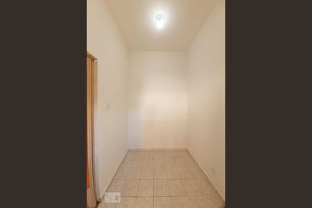 Apartamento à venda com 70m², 2 quartos e 1 vaga Apartamento à venda com 70m², 2 quartos e 1 vagaQuarto de Serviço