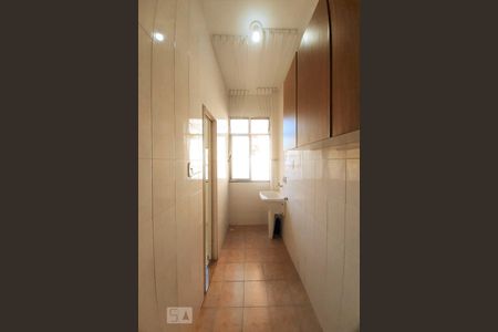 Apartamento à venda com 70m², 2 quartos e 1 vaga Apartamento à venda com 70m², 2 quartos e 1 vagaÁrea de Serviço
