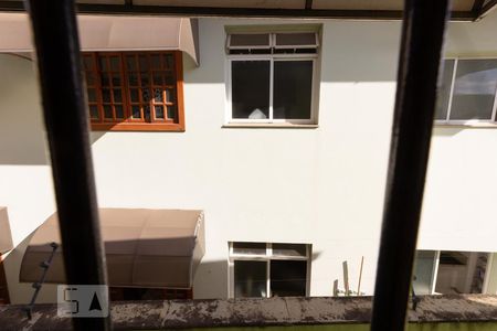 Casa à venda com 300m², 4 quartos e 2 vagas Casa à venda com 300m², 4 quartos e 2 vagasVista do Quarto 1