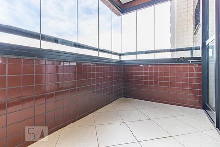 Sacada de apartamento para alugar com 3 quartos, 104m² em Jardim Chapadão, Campinas