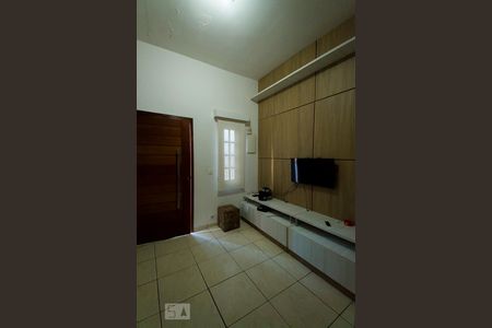 Sala de casa para alugar com 3 quartos, 150m² em Jardim Vergueiro, São Paulo