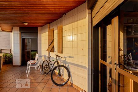 Apartamento à venda com 500m², 5 quartos e 5 vagasSacada da Suite 1