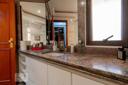 Apartamento à venda com 500m², 5 quartos e 5 vagasBanheiro da Suite 4