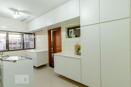 Apartamento à venda com 500m², 5 quartos e 5 vagasÁrea de Serviço