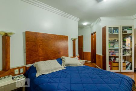 Apartamento à venda com 500m², 5 quartos e 5 vagasSuite 3