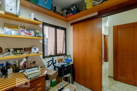 Apartamento à venda com 500m², 5 quartos e 5 vagasQuarto de Serviço 1