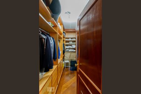 Apartamento à venda com 500m², 5 quartos e 5 vagasCloset da Suite 4