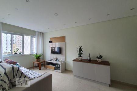 Sala de apartamento para alugar com 2 quartos, 80m² em Liberdade, São Paulo
